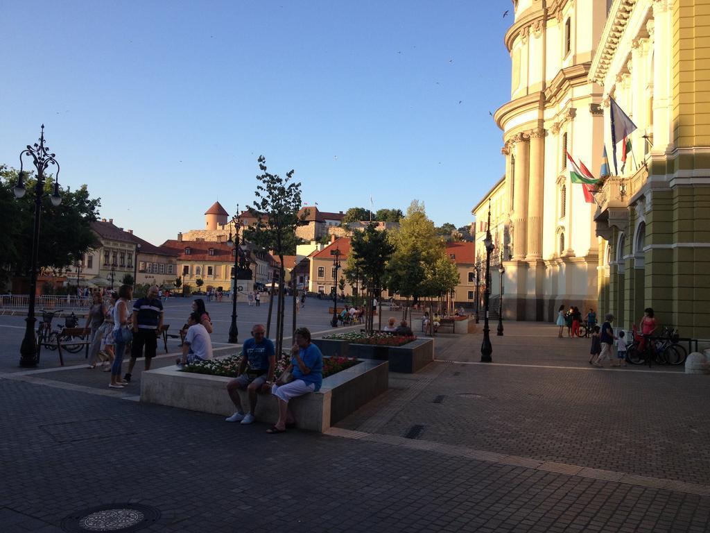 Orchidea Apartman Eger Esterno foto