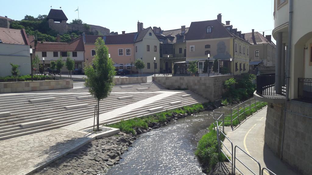Orchidea Apartman Eger Esterno foto